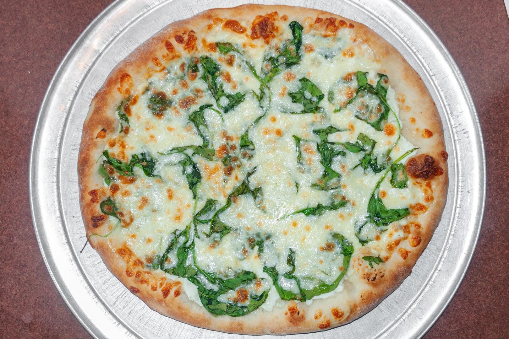 Roma Pizzeria & Restaurant